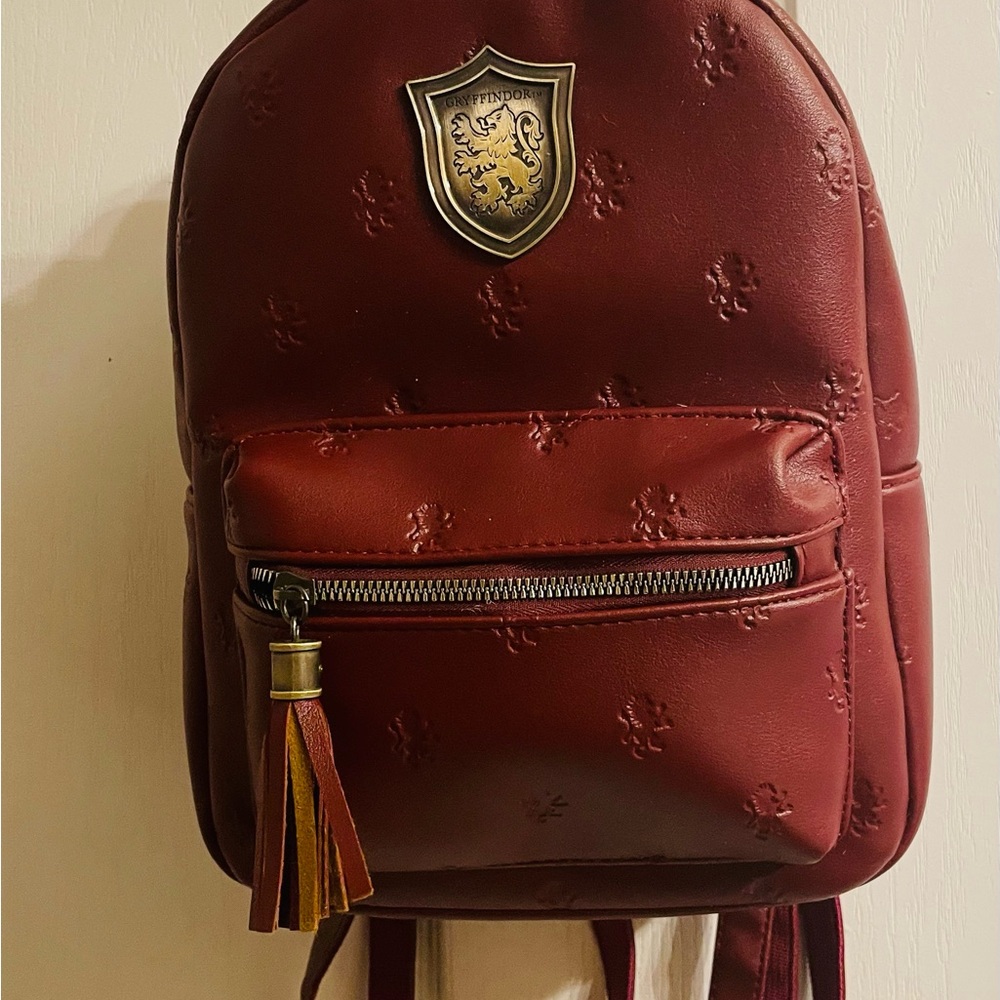 Harry Potter Embossed Gryffindor Maroon Backpack with Embossed Crest